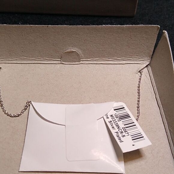 NWT Silver Plated Crystal Collection Swarovski Elements Mom Necklace - Picture 3 of 10